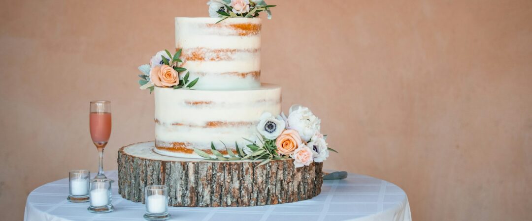 rustic wedding cake